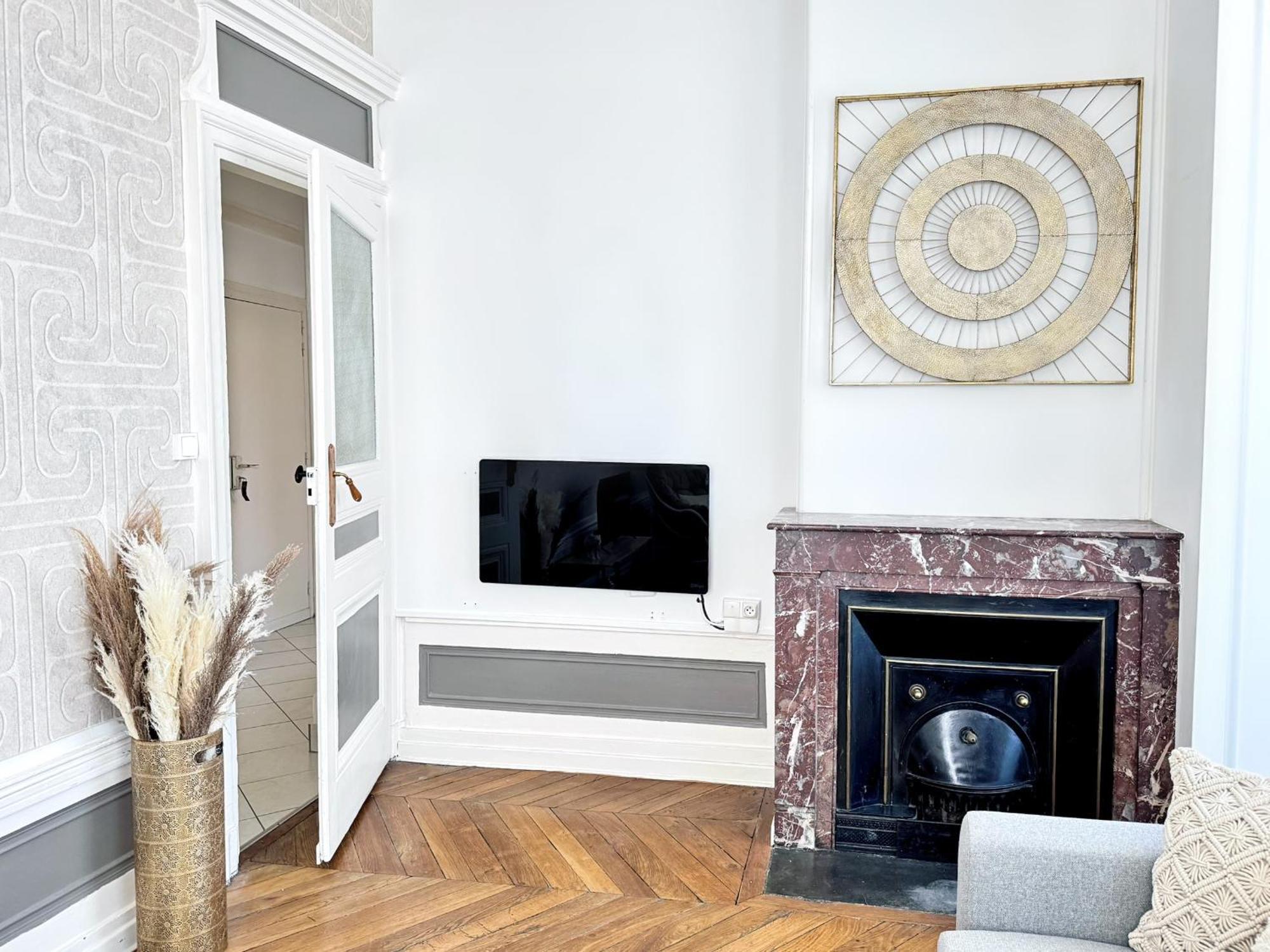 Suite Cinnabar Oullins Esterno foto
